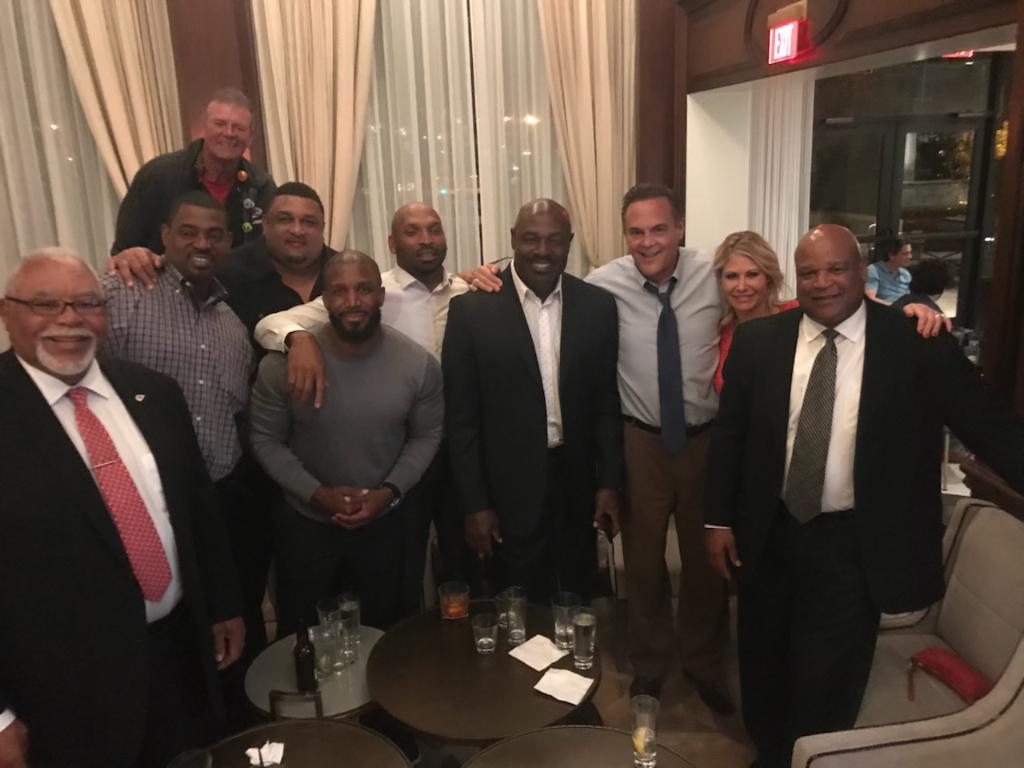 Priest Holmes Watches World Series Game 5 with Chiefs Greats | Priest Holmes Blogs & Press | Official Priest Holmes Website